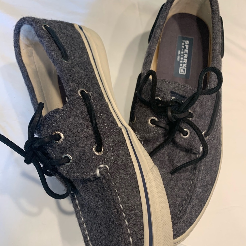 Wool grey Sperry’s size 9